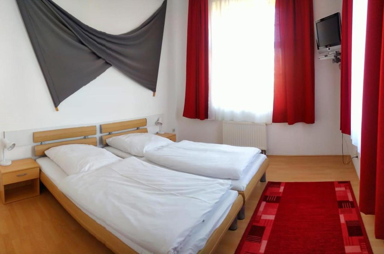 Picobello Pension Görlitz Eksteriør billede